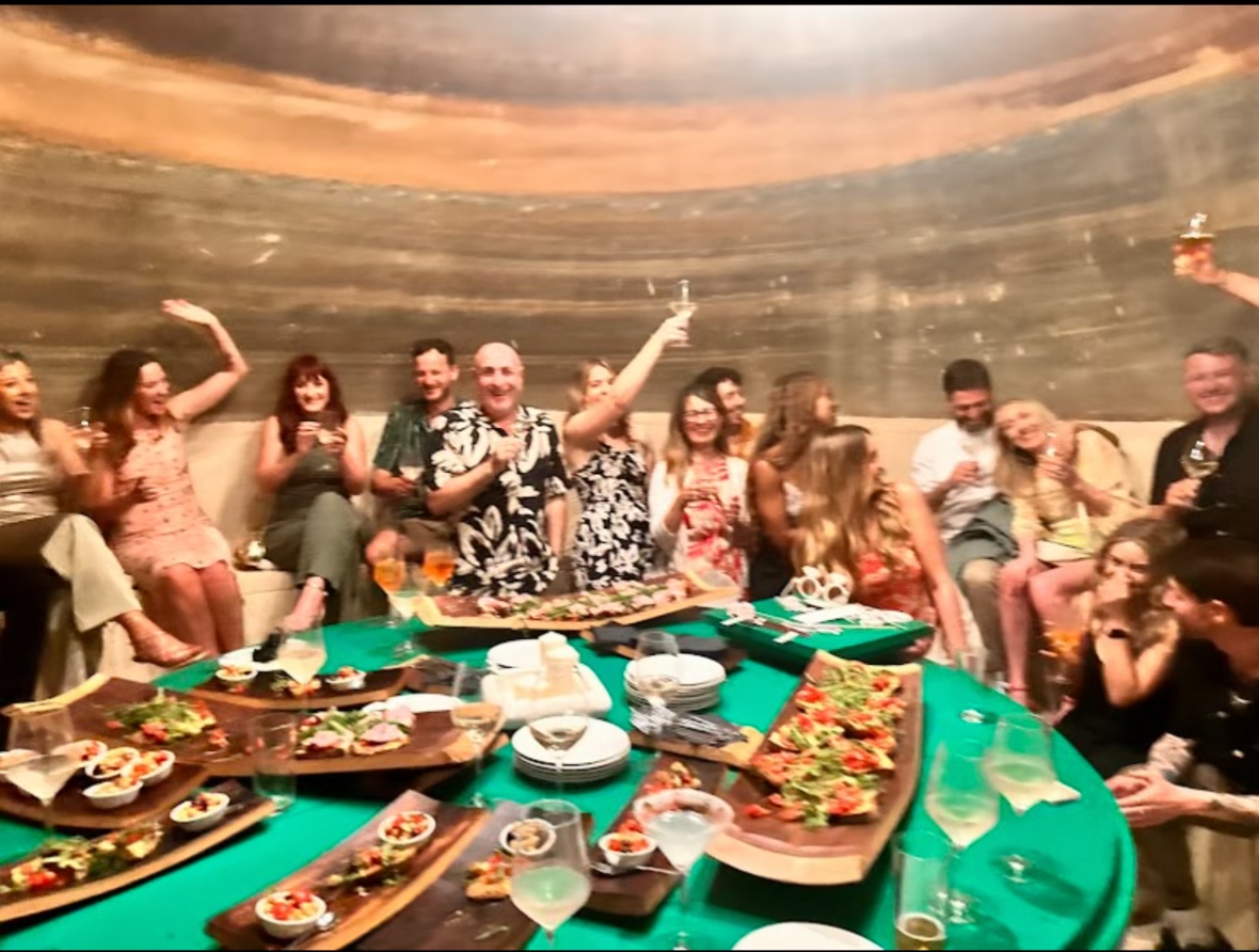 Ospiti durante una celebrazione nelle Antiche Cisterne